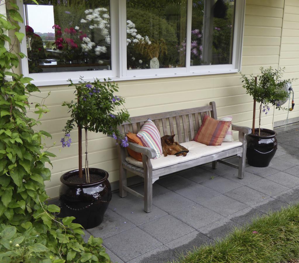 Llarrinda Bed & Breakfast Foster Extérieur photo